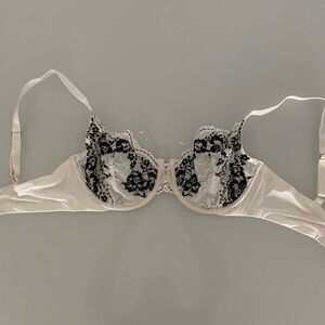 Victoria’s Secret Bra